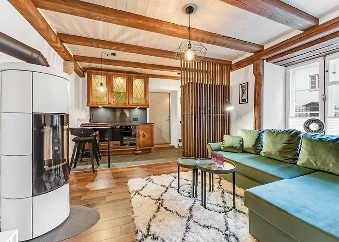 Cozy Nest In The Old Town