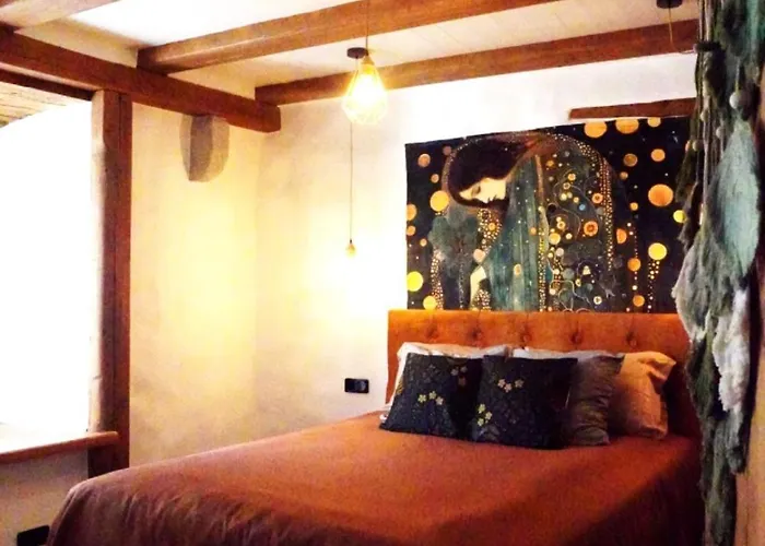 Cozy Nest In The Old Town Apartment *