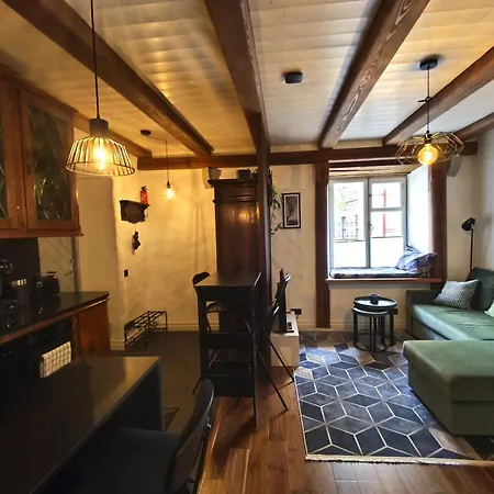 Cozy Nest In The Old Town Apartament *